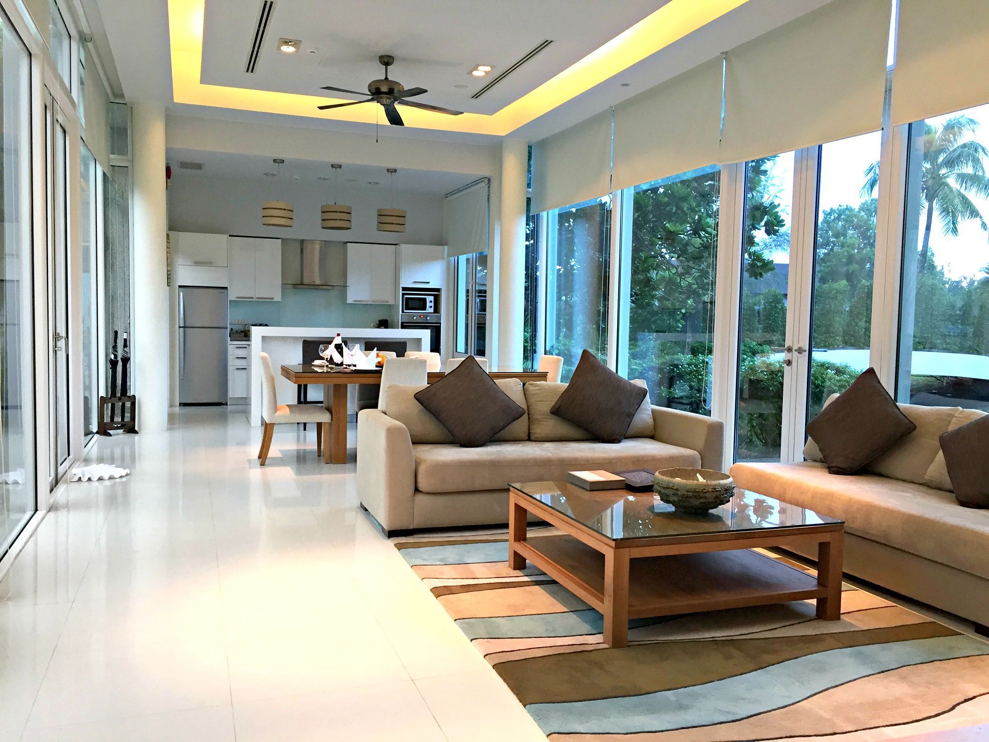 Andaman House Hotel Mai Khao Exterior photo